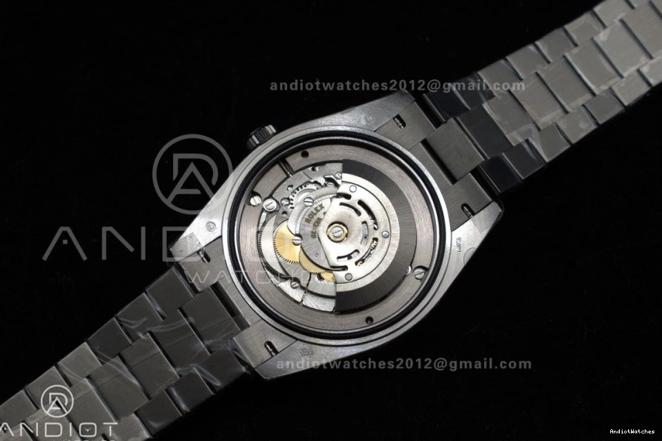 40 GSF Dial Weight DayDate on President A Crystal Black Bracelet Bright Gain 718 SS 0227